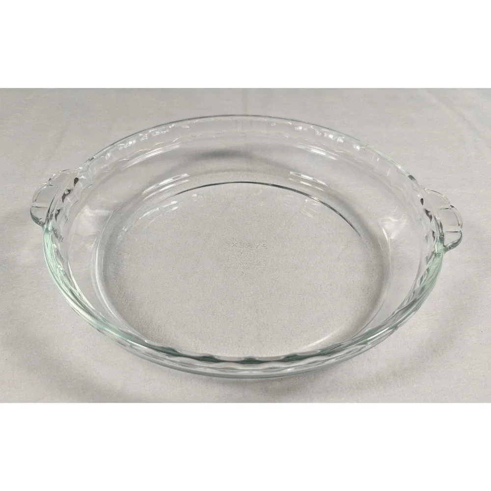 Vintage Pyrex 229 Clear‎ Glass Pie Plate 9.5 Inch Scalloped Rim Fluted Dish